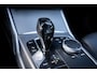 BMW 3-Serie 320i M-Performance I Schuifdak I Leder I BTW I HuD I 19'' I Sfeerverlichting I Org.NL I Dealer-onderhouden I NAP