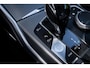 BMW 3-Serie 320i M-Performance I Schuifdak I Leder I BTW I HuD I 19'' I Sfeerverlichting I Org.NL I Dealer-onderhouden I NAP