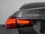Mercedes-Benz A-klasse 250 e Star Edition AMG Line | Nightpakket | Verwarmde Voorstoelen | Sfeerverlichting | DAB+ Radio | 18" Lichtmetalen AMG Velgen