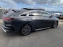 Kia ProCeed 1.5 T-GDi GT-Line Elektr. schuif-/kanteldak, dodehoek detectie, stoel- & stuurverwarming, navigatie, Apple CarPlay/Android Auto, adaptieve cruise control, parkeersensoren