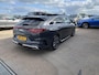 Kia ProCeed 1.5 T-GDi GT-Line Elektr. schuif-/kanteldak, dodehoek detectie, stoel- & stuurverwarming, navigatie, Apple CarPlay/Android Auto, adaptieve cruise control, parkeersensoren