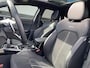 Kia ProCeed 1.5 T-GDi GT-Line Elektr. schuif-/kanteldak, dodehoek detectie, stoel- & stuurverwarming, navigatie, Apple CarPlay/Android Auto, adaptieve cruise control, parkeersensoren