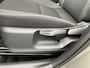 Toyota Yaris Cross 1.5 Hybrid Active Nederlandse auto, Apple CarPlay/Android Auto, Adaptieve cruise control, achteruitrij camera, Metallic lak, LM velgen