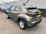 Toyota Yaris Cross 1.5 Hybrid Active Nederlandse auto, Apple CarPlay/Android Auto, Adaptieve cruise control, achteruitrij camera, Metallic lak, LM velgen