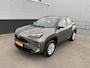 Toyota Yaris Cross 1.5 Hybrid Active Nederlandse auto, Apple CarPlay/Android Auto, Adaptieve cruise control, achteruitrij camera, Metallic lak, LM velgen