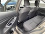 Toyota Yaris Cross 1.5 Hybrid Active Nederlandse auto, Apple CarPlay/Android Auto, Adaptieve cruise control, achteruitrij camera, Metallic lak, LM velgen