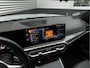 BMW 3-Serie 320i M-Sport - Active Cruise Control - Stoelverwarming - Camera - Hifi