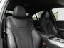 BMW 3-Serie 320i M-Sport - Active Cruise Control - Stoelverwarming - Camera - Hifi
