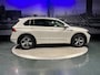 Volkswagen Tiguan 1.5 TSI ACT Highline Business R-Line *TopComfortStoelen*Pano*Virtual*Keyless*Trekhaak*