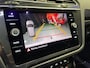 Volkswagen Tiguan 1.5 TSI ACT Highline Business R-Line *TopComfortStoelen*Pano*Virtual*Keyless*Trekhaak*