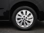 Volkswagen Multivan 1.4 eHybrid L2 Life Edition 150 PK | Airco | 7 Zits | Camera | Trekhaak | Privacy glas | Navigatie | Vierseizoen banden | Cruise Control |