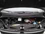 Volkswagen Multivan 1.4 eHybrid L2 Life Edition 150 PK | Airco | 7 Zits | Camera | Trekhaak | Privacy glas | Navigatie | Vierseizoen banden | Cruise Control |