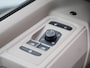Volkswagen Multivan 1.4 eHybrid L2 Life Edition 150 PK | Airco | 7 Zits | Camera | Trekhaak | Privacy glas | Navigatie | Vierseizoen banden | Cruise Control |