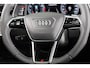Audi A6 Avant 40 TFSI S edition Competition Panoramadak, achteruitrijcamera, Optiekpakket zwart plus, stoelverwarming voorin, variabele hoofdsteunen