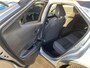 Toyota C-HR 1.8 Hybrid 140 Dynamic Nieuw geleverd! incl. o.a.: AppleCarPlay/AndroidAuto, Dode hoek detectie, PArkeerhulp camera incl sensoren, LM velgen, Adaptieve Cruise Control, Clima Control