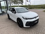 Volkswagen Tiguan 2.0 TDI R-LINE AUTOMAAT 150PK AIRCO NAVI BIGSCREEN PDC-CAMERA MASSAGE.