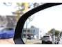 Volvo EC40 Single Motor Extended Range Ultra Black Ed. 82 kWh | Direct beschikbaar | Onyx Black Metallic | Harman Kardon audio | 360° camera | Elek. Bed. voorstoel met Memory | Verwarmbare voorstoelen | Verwarmbaar stuurwiel | Glazen dak |