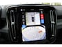 Volvo EC40 Single Motor Extended Range Ultra Black Ed. 82 kWh | Direct beschikbaar | Onyx Black Metallic | Harman Kardon audio | 360° camera | Elek. Bed. voorstoel met Memory | Verwarmbare voorstoelen | Verwarmbaar stuurwiel | Glazen dak |