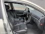Toyota Avensis Wagon 2.2 D-4D D-CAT Clean Power Executive