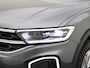 Volkswagen T-Roc 1.5TSI/150PK Style DSG · Navigatie · Massagefunctie · Apple/Android · Garantie tot januari 2027 of 100000km.