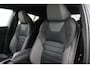 Toyota C-HR 1.8 Hybrid Black Edition | Trekhaak | Leder | Navigatie | Dodehoek detectie | JBL | Stoelverwarming | Parkeersensoren voor/achter