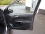 Kia Picanto 1.0 DPi DynamicLine Airco, achteruitrijcamera, licht metalen velgen, cruise controle, carplay, enz.