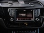 Volkswagen Touran 1.4 TSI Highline 7p 150PK DSG | Led | Navigatie | Trekhaak | Stoelverwarming | Camera