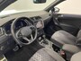 Volkswagen Tiguan 1.4 TSI eHybrid 245pk DSG R-Line Platinum Panoramadak Trekhaak Navigatie Apple Carplay/Android Auto Camera Parkeersensoren Adaptive Cruise Control Matrix Ledverlichting Stoel- en stuurverwarming Climate Control