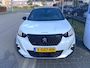 Peugeot 2008 1.2 PureTech EAT8-automaat GT-Line met o.a. navigatie, CarPlay, cruise, trekhaak, LED, etc.