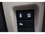 Toyota Land Cruiser 7 pers. 2.8 D-4D Professional | Trekhaak | Dodehoek detectie | Adaptive Cruise | Leder | Opendak | Parkeersensoren | Navigatie