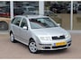Skoda Fabia Combi 1.4i 16V Elegance Automaat Airco Trekhaak APK 19-06-2026