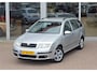 Skoda Fabia Combi 1.4i 16V Elegance Automaat Airco Trekhaak APK 19-06-2026