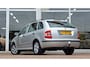 Skoda Fabia Combi 1.4i 16V Elegance Automaat Airco Trekhaak APK 19-06-2026