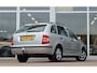 Skoda Fabia Combi 1.4i 16V Elegance Automaat Airco Trekhaak APK 19-06-2026
