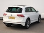 Volkswagen Tiguan 1.4 TSI 4Motion Highline R-Line 150 PK DSG | Panoramadak | Trekhaak | 2000KG trekgewicht | Navigatie | Stoelverwarming