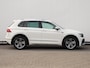 Volkswagen Tiguan 1.4 TSI 4Motion Highline R-Line 150 PK DSG | Panoramadak | Trekhaak | 2000KG trekgewicht | Navigatie | Stoelverwarming