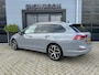 Volkswagen Golf Variant 1.0 eTSI Life Automaat|Apple Carplay|Pano|Camera |Dealer onderhouden