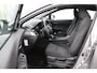 Toyota C-HR 1.2 Dynamic | Trekhaak | Navigatie | Climate Control | 1300 KG Trekvermogen |