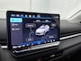 Volkswagen T-Roc 1.5 eTsi Life First Edition 116 PK Automaat | Nieuwe T-Roc | Apple Carplay draadloos | Camera | Stoelverwarming | Android Auto draadloos | 18" Lichtmetalen velgen | Stuurverwarming | LED koplampen | Ruiten getint | Adaptieve cruise control | Climate control | Lane assist |
