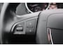 Skoda Yeti 1.2 TSI Elegance, Automaat, Trekhaak, All seasonbanden, Pannoramadak vast