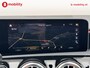 Mercedes-Benz A-klasse 180 Business Solution AMG Night Upgrade Automaat Schuif/Kanteldak | Stoelverwarming | Achteruitrijcamera | DAB Audio