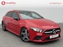 Mercedes-Benz A-klasse 180 Business Solution AMG Night Upgrade Automaat | Stoelverwarming | Achteruitrijcamera | DAB Audio