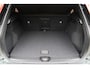 Volvo EX40 Single Motor Business Edition | Achteruitrijcamera | Apple Carplay/Android auto | Harman Kardon geluidsinstallatie | Extra getint glas achter | 19'' Lichtmetalen velgen | Elektronische Climate control | Adaptieve Cruise control | Hill Hold functie |
