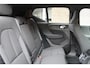 Volvo EX40 Single Motor Business Edition | Achteruitrijcamera | Apple Carplay/Android auto | Harman Kardon geluidsinstallatie | Extra getint glas achter | 19'' Lichtmetalen velgen | Elektronische Climate control | Adaptieve Cruise control | Hill Hold functie |