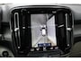 Volvo XC40 T3 Automaat Inscription | Panoramadak | 360° camera | BLIS | Lederen bekleding | Harman Kardon audio | Verwarmde voorstoelen | Verwarmbaar stuurwiel | Adapt. Cruise Control | Glazen pook
