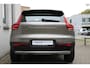 Volvo XC40 T3 Automaat Inscription | Panoramadak | 360° camera | BLIS | Lederen bekleding | Harman Kardon audio | Verwarmde voorstoelen | Verwarmbaar stuurwiel | Adapt. Cruise Control | Glazen pook