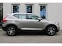Volvo XC40 T3 Automaat Inscription | Panoramadak | 360° camera | BLIS | Lederen bekleding | Harman Kardon audio | Verwarmde voorstoelen | Verwarmbaar stuurwiel | Adapt. Cruise Control | Glazen pook