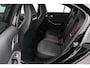 Mercedes-Benz A-klasse 180 Sport Edition | 1e Eig | NAP | Camera | Panoramadak | Navigatie | AMG | Sportstoelen |