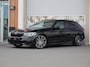 BMW 5-Serie Touring 520i High Executive M-sport | Panoramadak