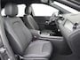 Mercedes-Benz B-klasse 250 e Business Solution | Achteruitrijcamera | DAB+ Radio | Distronic Cruise Control | Trekhaak Wegklapbaar | Stoelverwarming Voorin | 17" Lichtmetalen Velgen
